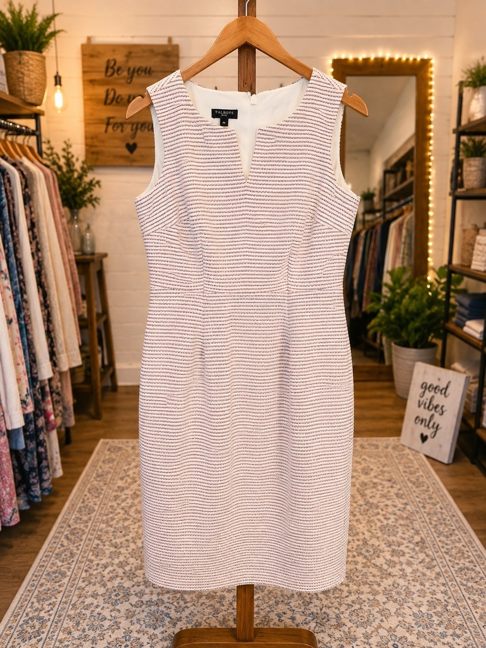Talbots Petite 4P Ivory Red & Navy Textured Sheath Dress